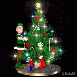 Kleine kerstanimatie van een kerstboom - Een elfje is een ronddraaiende kerstboom aan het versieren