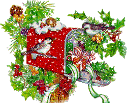 Middelgrote animatie van een kerstdier - Brievenbus met daarin een kerstcadeau omgeven door kerstgroen