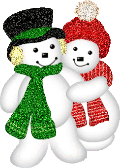 Middelgrote animatie van een sneeuwpop - Een sneeuwman met groene sjaal en zwarte hoed en een sneeuwpop met rode muts en rode sjaal