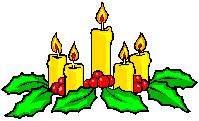 Kleine kerstanimatie van een kerstkaars - Vijf brandende gele kaarsen met hulstbladeren en rode bessen
