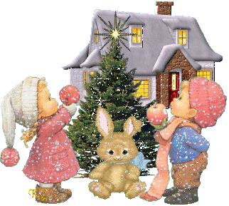 Middelgrote kerstanimatie - Twee kinderen en een konijn bij een kerstboom met een besneeuwd huis op de achtergrond