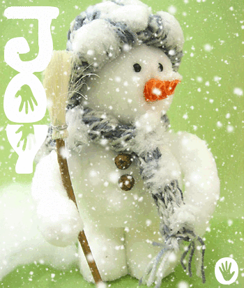 Grote animatie van een sneeuwpop - Joy met een sneeuwpop terwijl het sneeuwt
